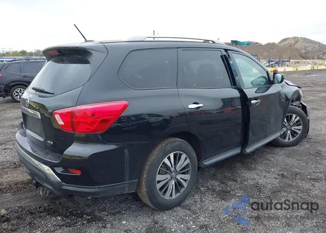 2018 Nissan Pathfinder S z USA, uszkodzony, nr VIN 5N1DR2MM8JC626357